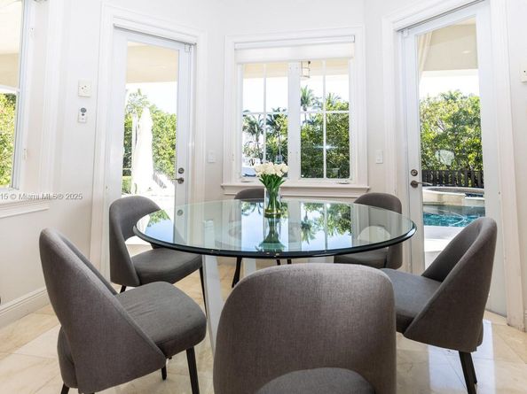 Undisclosed Address #A11790415, Coral Gables FL 33143
