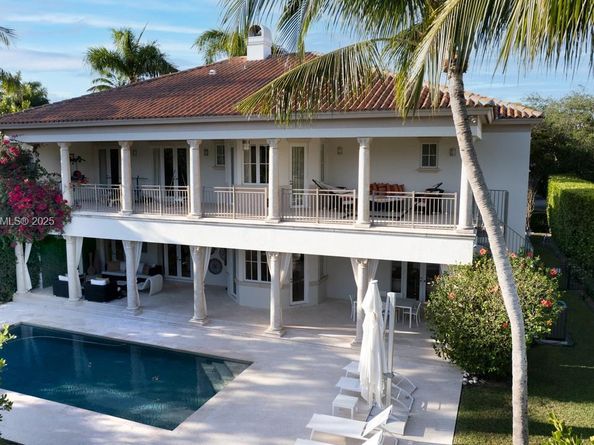 Undisclosed Address #A11790415, Coral Gables FL 33143