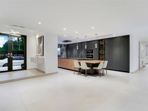 431 Layne Blvd, Hallandale Beach FL 33009