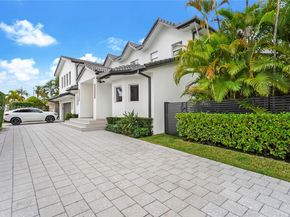 431 Layne Blvd, Hallandale Beach FL 33009