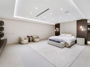 431 Layne Blvd, Hallandale Beach FL 33009