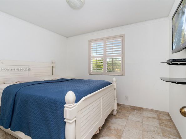 4491 Foxtail Ln, Weston FL 33331