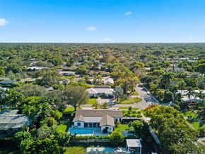 8625 SW 147th St, Palmetto Bay FL 33158
