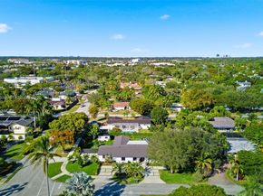8625 SW 147th St, Palmetto Bay FL 33158