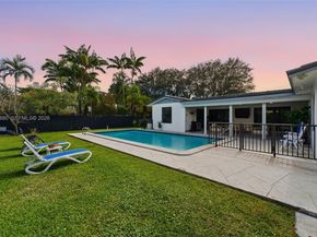 8625 SW 147th St, Palmetto Bay FL 33158