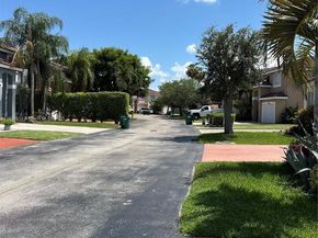 10054 SW 163rd Ct, Miami FL 33196