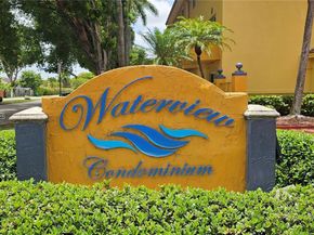 14921 SW 82nd Ln 19508, Miami FL 33193