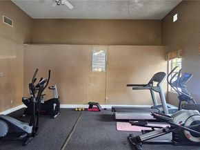 14921 SW 82nd Ln 19508, Miami FL 33193