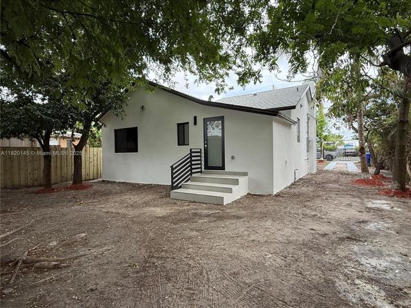 1125 NW 37th St, Miami FL 33127