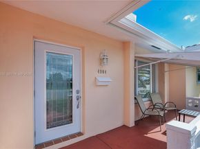 4904 Mainland Dr, Tamarac FL 33319