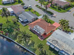4904 Mainland Dr, Tamarac FL 33319