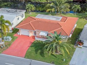 4904 Mainland Dr, Tamarac FL 33319