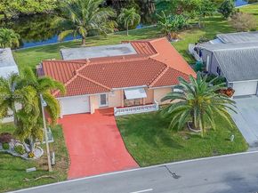 4904 Mainland Dr, Tamarac FL 33319