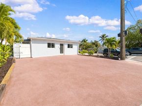 1300 NW 7th Ave, Fort Lauderdale FL 33311