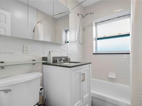 1300 NW 7th Ave, Fort Lauderdale FL 33311