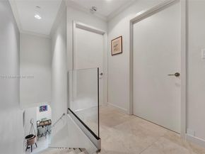 6101 Aqua Ave 103, Miami Beach FL 33141