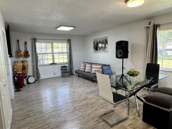 2814 SW Natura Blvd A, Deerfield Beach FL 33441