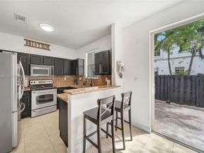 7855 NW 110th Ave, Doral FL 33178