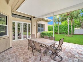 113 SW 128th Ave, Plantation FL 33325