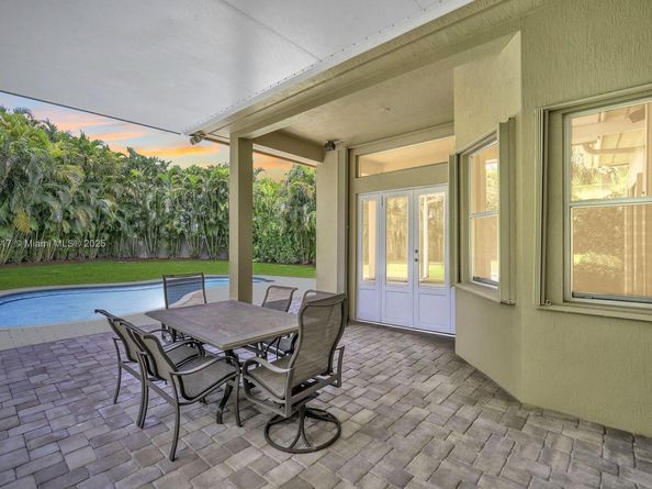 113 SW 128th Ave, Plantation FL 33325