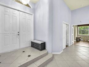 113 SW 128th Ave, Plantation FL 33325