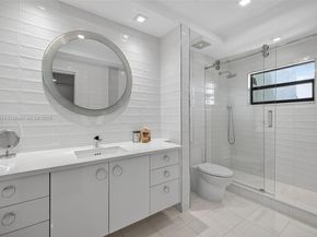 1223 Hillsboro Mile 4, Hillsboro Beach FL 33062