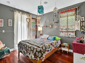 2654 SW 31st Pl 2654, Miami FL 33133
