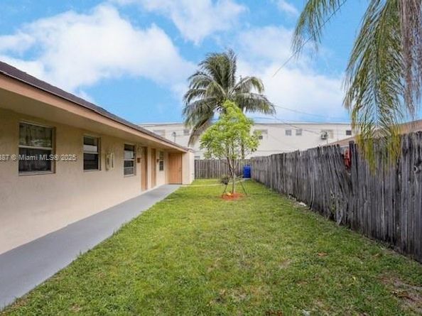 231 SW 8th Ct, Pompano Beach FL 33060