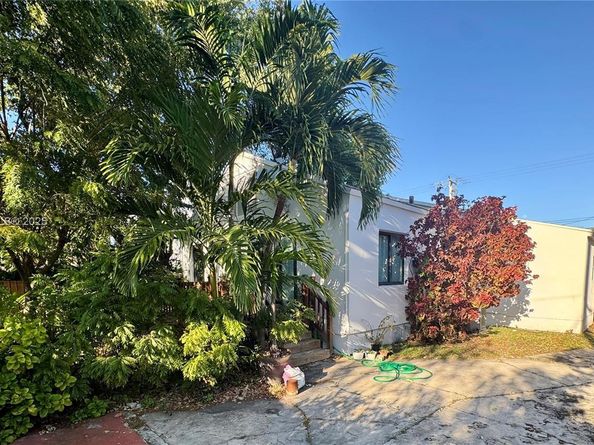 7020 NE 5th Ave, Miami FL 33138