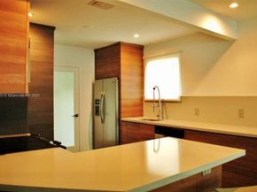 7020 NE 5th Ave, Miami FL 33138