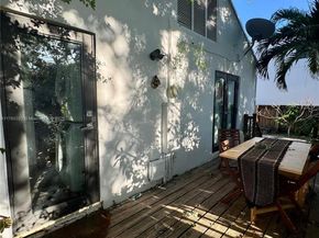7020 NE 5th Ave, Miami FL 33138