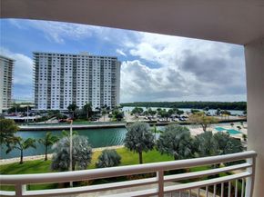 400 Kings Point Dr 421, Sunny Isles Beach FL 33160