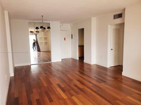 400 Kings Point Dr 421, Sunny Isles Beach FL 33160