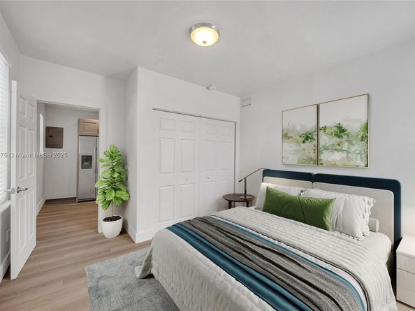 893 NE 81st St, Miami FL 33138