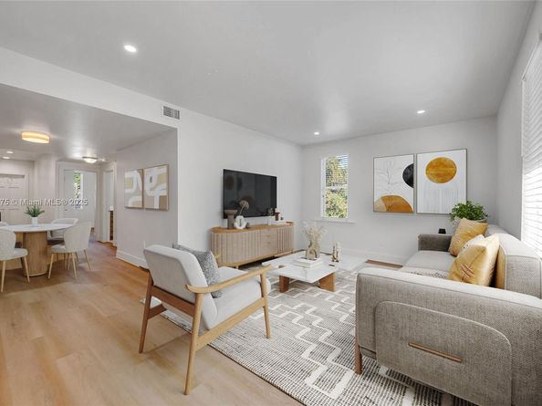 893 NE 81st St, Miami FL 33138