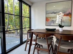 893 NE 81st St, Miami FL 33138