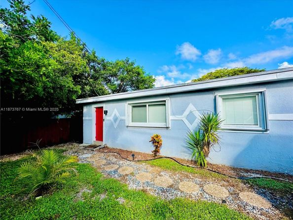 1501 NE 3rd Ave, Fort Lauderdale FL 33304