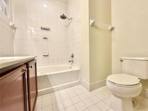 11403 NW 89th St 219, Doral FL 33178