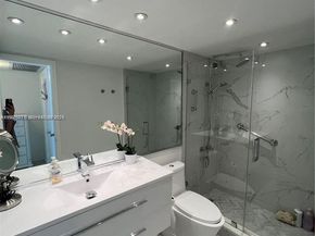 5555 Collins Ave 7T, Miami Beach FL 33140