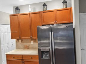 1462 Running Oak Ct, Royal Palm Beach FL 33411