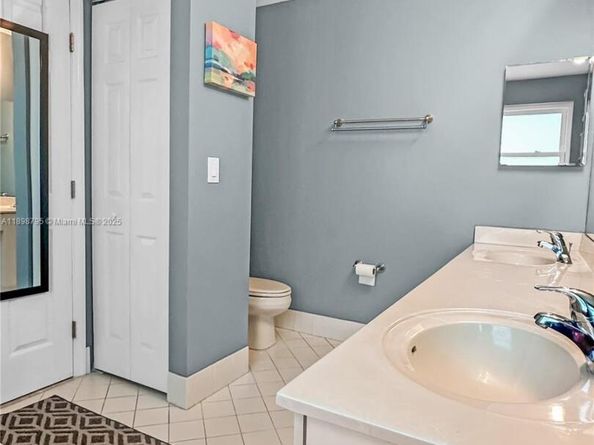 1462 Running Oak Ct, Royal Palm Beach FL 33411