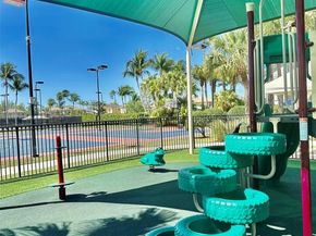 1462 Running Oak Ct, Royal Palm Beach FL 33411