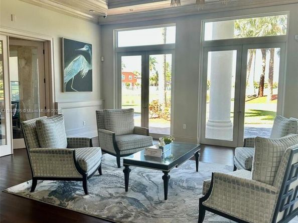 1462 Running Oak Ct, Royal Palm Beach FL 33411