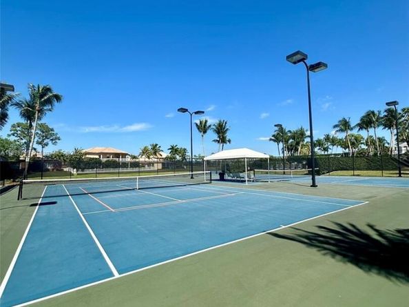 1462 Running Oak Ct, Royal Palm Beach FL 33411
