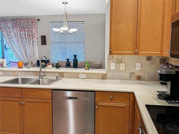 1462 Running Oak Ct, Royal Palm Beach FL 33411
