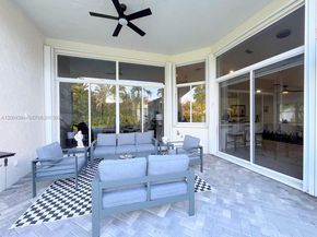 765 Bayside Ln, Weston FL 33326