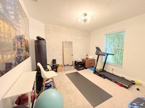 765 Bayside Ln, Weston FL 33326