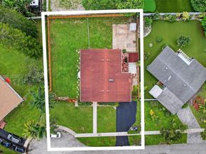 5260 Redwood Ct, Plantation FL 33317