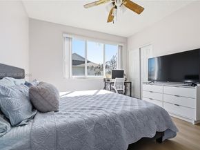 2 Simonton Cir, Weston FL 33326