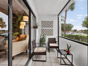 1013 Green Pine Blvd D1, West Palm Beach FL 33409